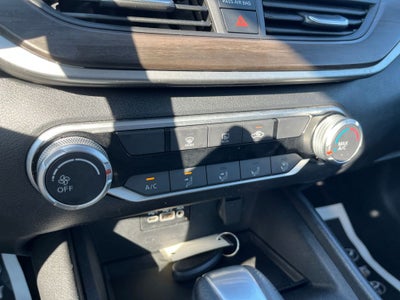 2025 Nissan Altima 2.5 SV