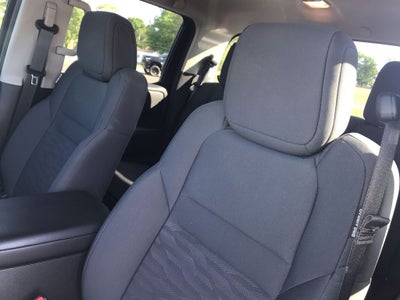 2025 Nissan Frontier S