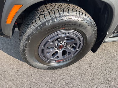 2024 Nissan Frontier PRO-4X