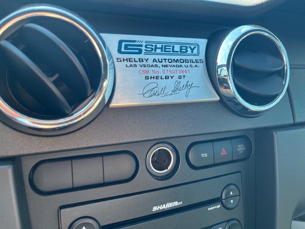 2007 Ford Mustang GT Deluxe