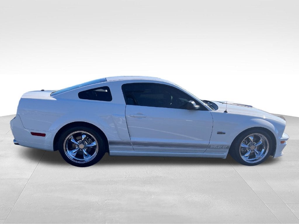 2007 Ford Mustang GT Deluxe