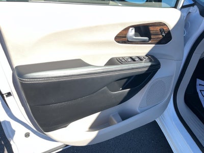 2024 Chrysler Pacifica Limited