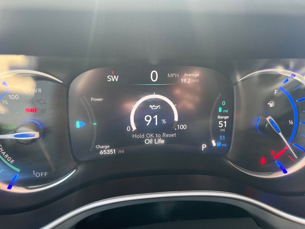 2024 Chrysler Pacifica Hybrid Select