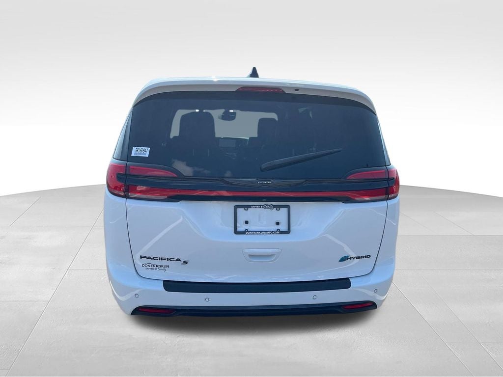 2024 Chrysler Pacifica Hybrid Select
