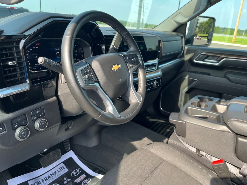 2025 Chevrolet Silverado 2500HD LT