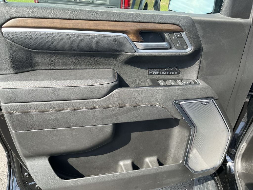2025 Chevrolet Silverado 1500 High Country