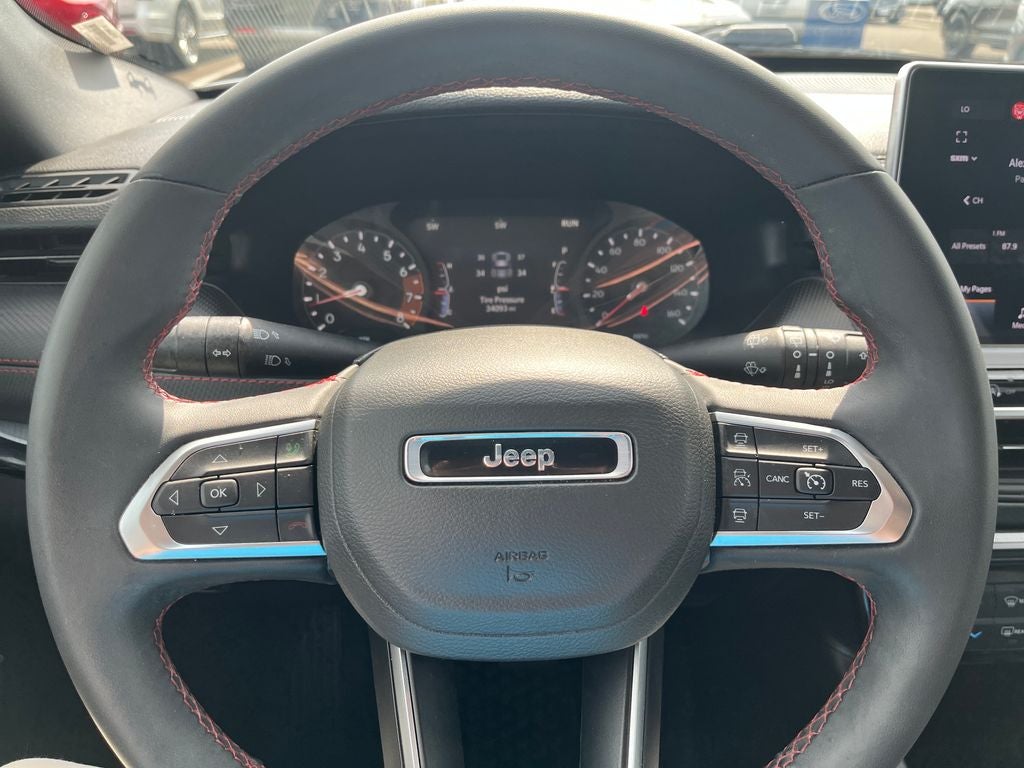 2025 Jeep Compass Trailhawk