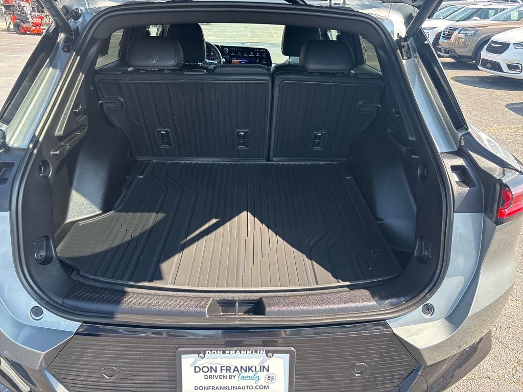 2024 Chevrolet Equinox EV LT