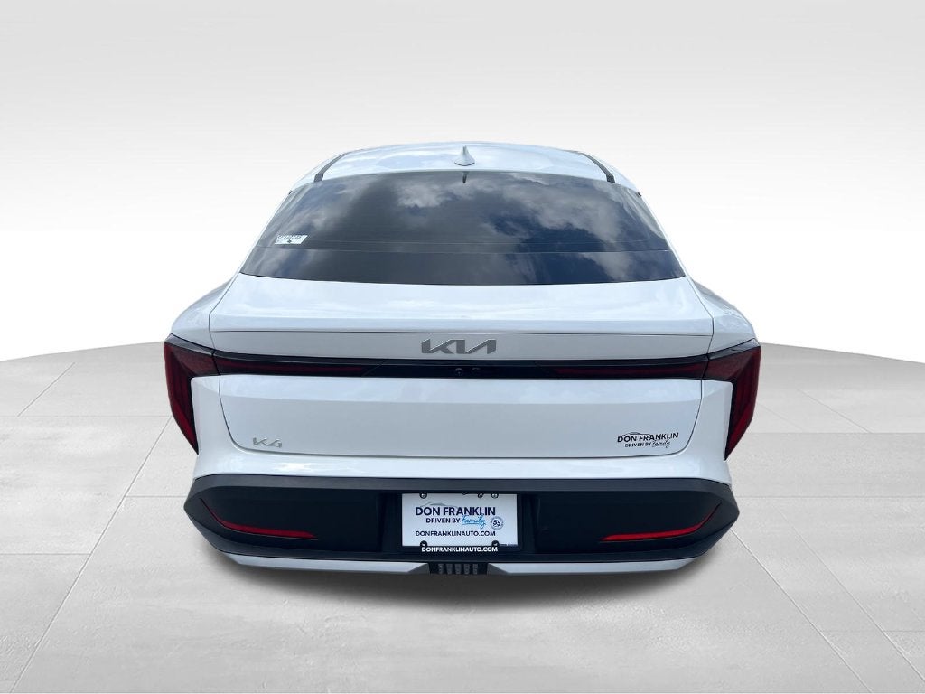 2025 Kia K4 LX