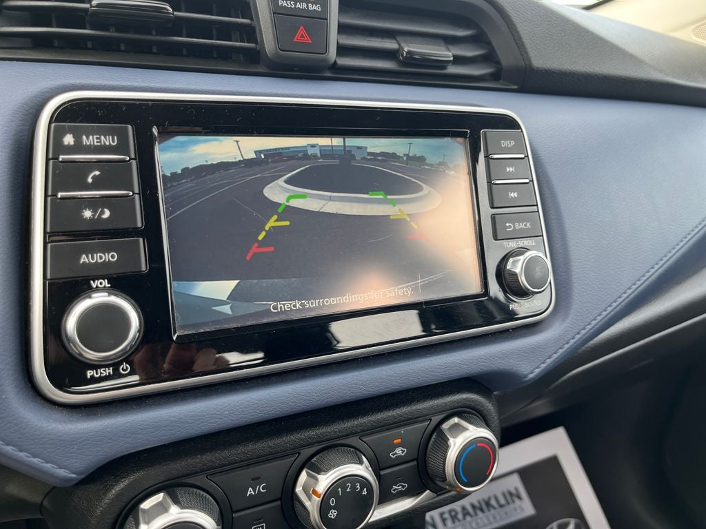 2024 Nissan Versa 1.6 SV