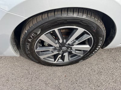 2024 Nissan Versa 1.6 SV