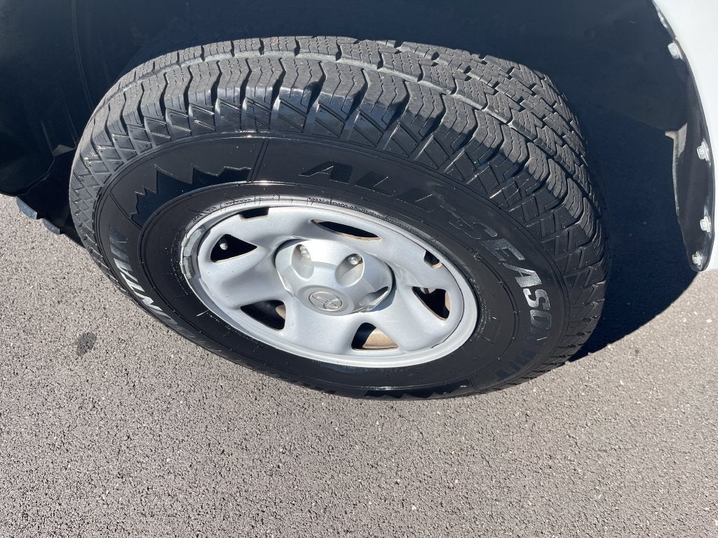 2023 Toyota Tacoma SR