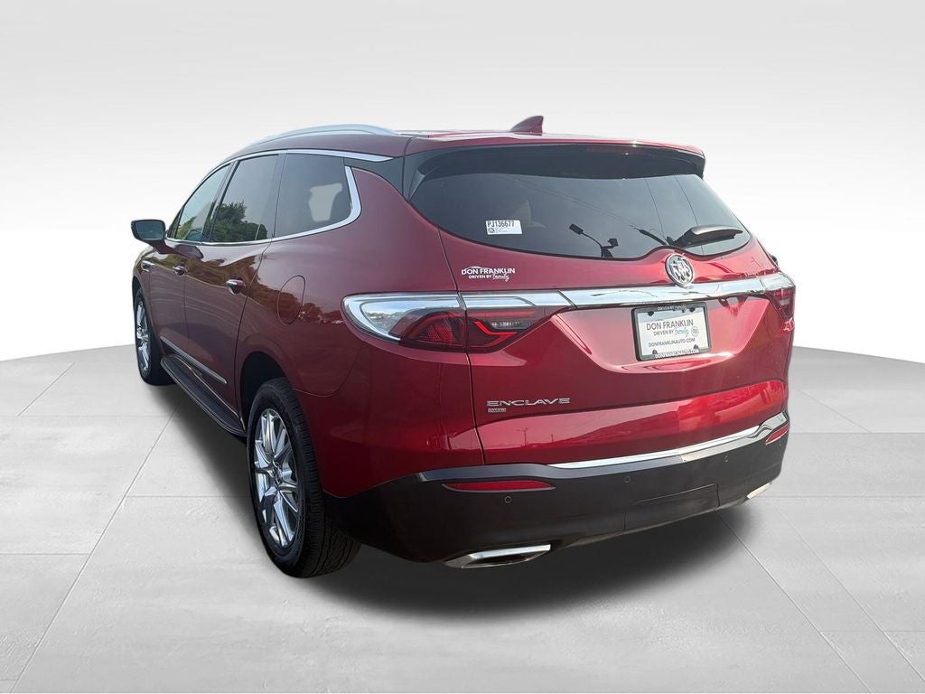 2023 Buick Enclave Essence