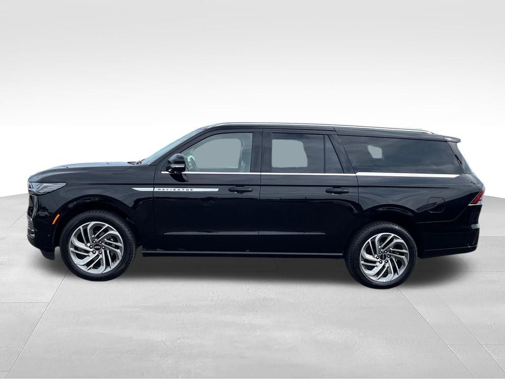 2025 Lincoln Navigator L Reserve