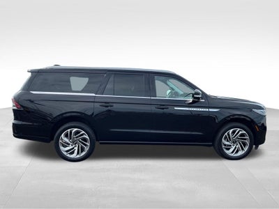 2025 Lincoln Navigator L Reserve