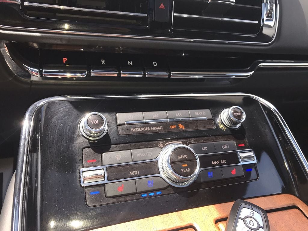 2022 Lincoln Navigator L Black Label