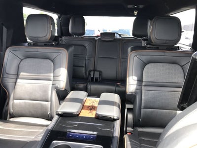 2022 Lincoln Navigator L Black Label