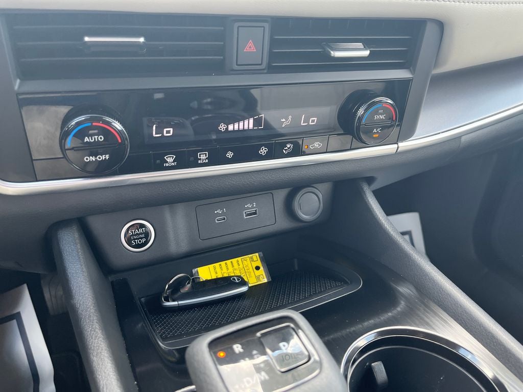 2023 Nissan Rogue SV