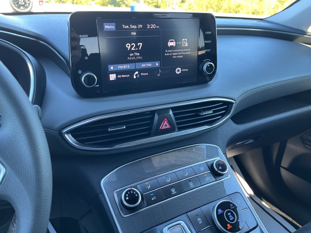 2023 Hyundai Santa Fe SE