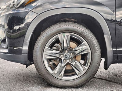 2019 Toyota Highlander Limited Platinum