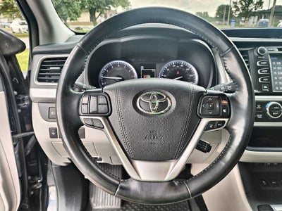2019 Toyota Highlander Limited Platinum