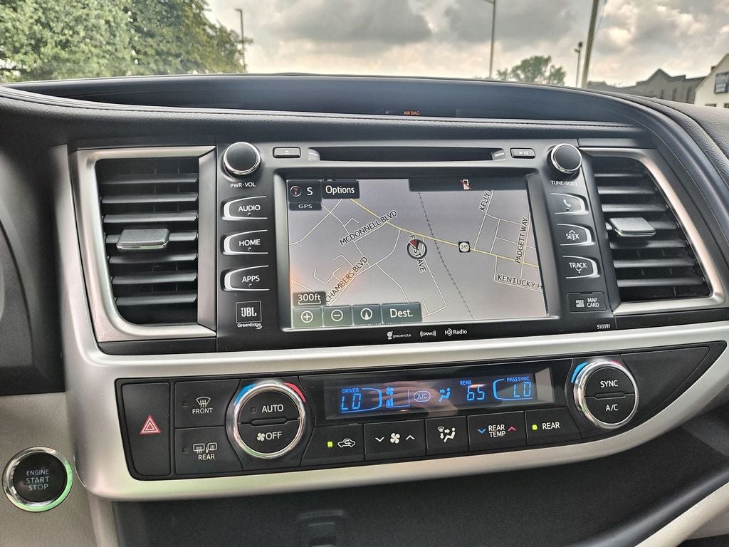 2019 Toyota Highlander Limited Platinum