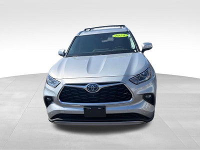 2024 Toyota Highlander Hybrid Platinum