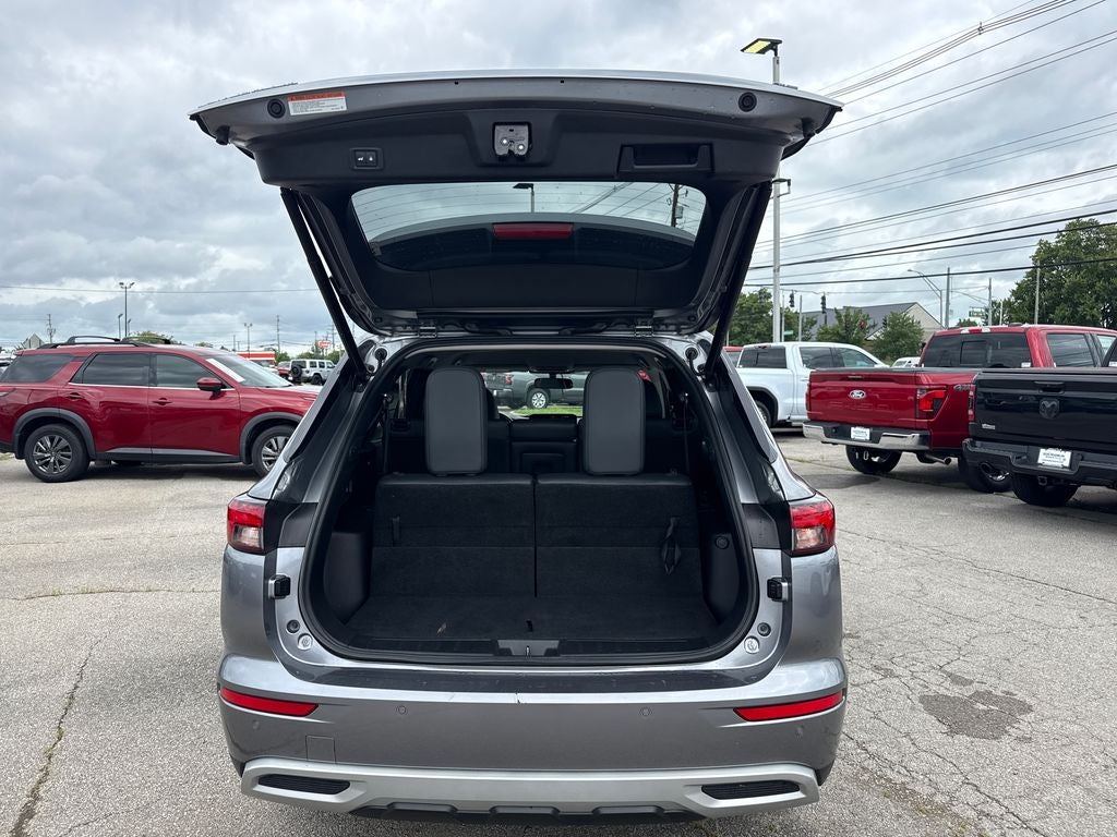 2022 Mitsubishi Outlander SE