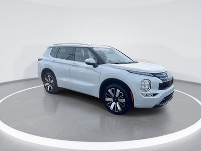 2025 Mitsubishi Outlander SEL