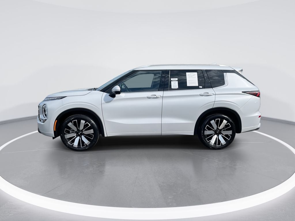 2025 Mitsubishi Outlander SEL