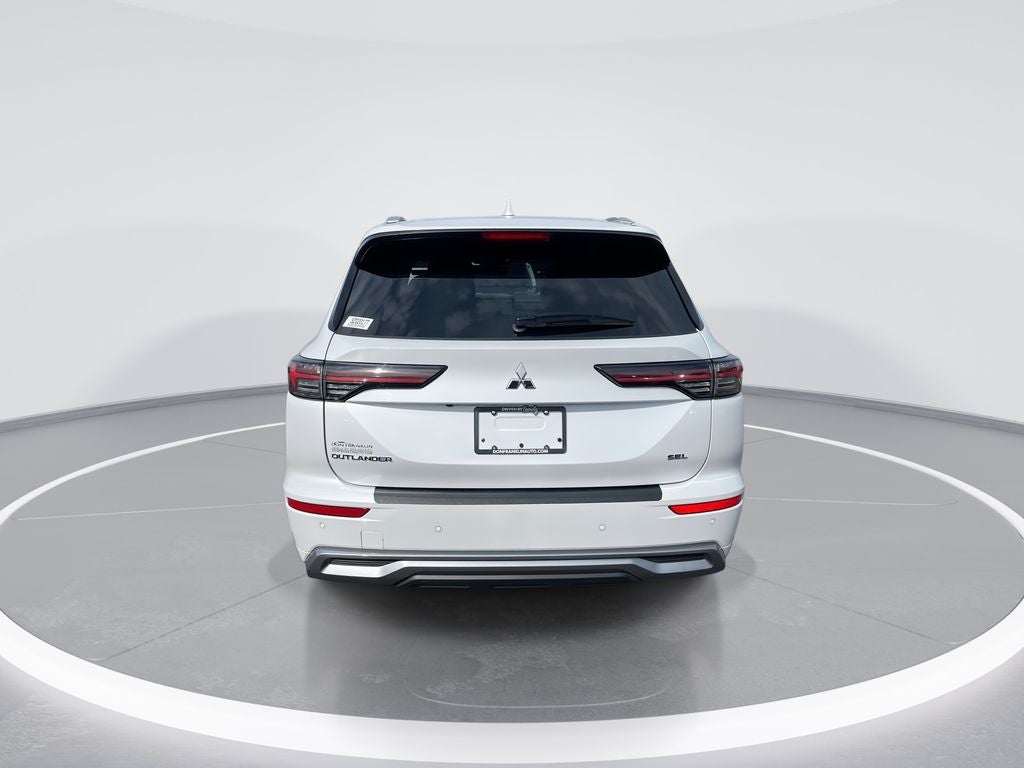 2025 Mitsubishi Outlander SEL