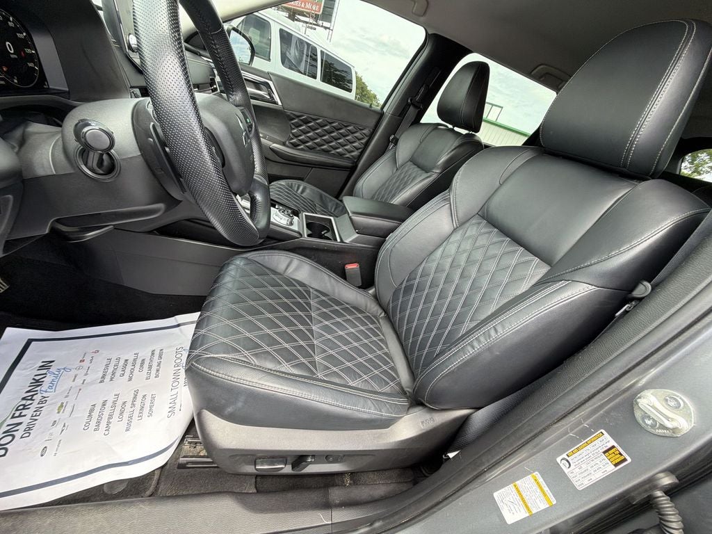 2022 Mitsubishi Outlander SEL