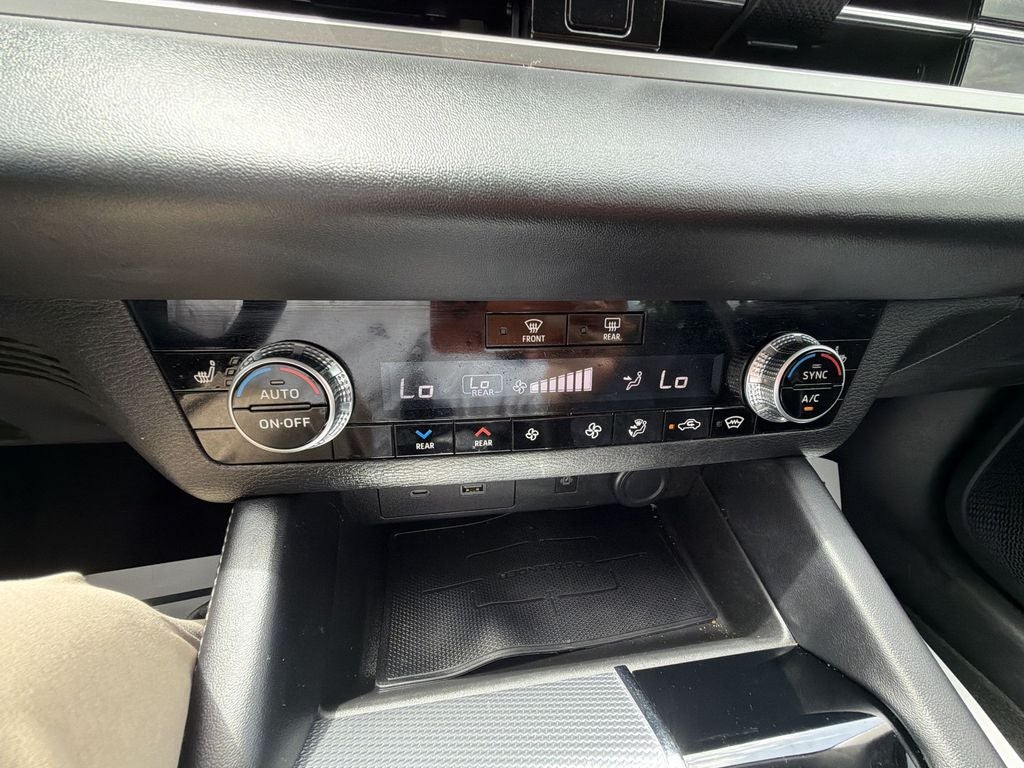 2022 Mitsubishi Outlander SEL
