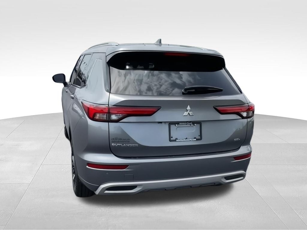 2022 Mitsubishi Outlander SEL