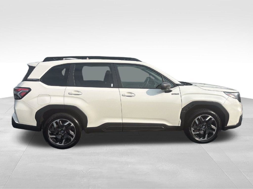 2025 Subaru Forester Hybrid Premium