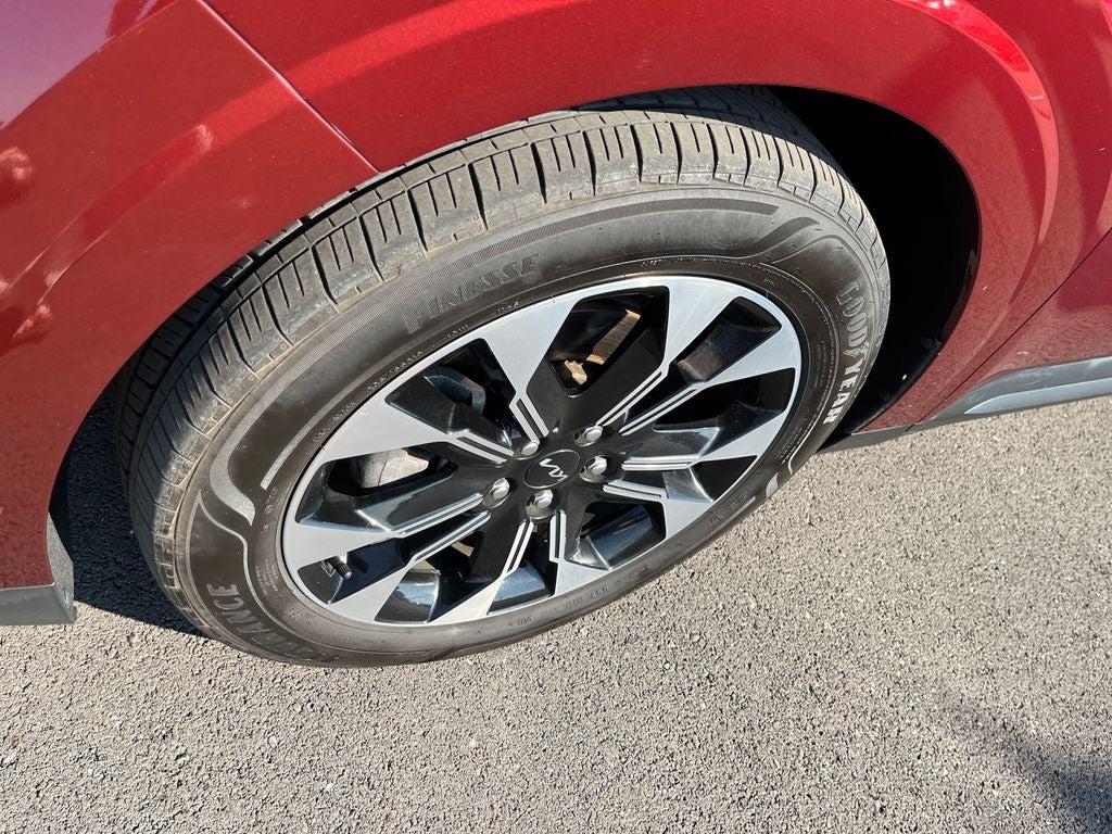 2023 Kia Carnival EX