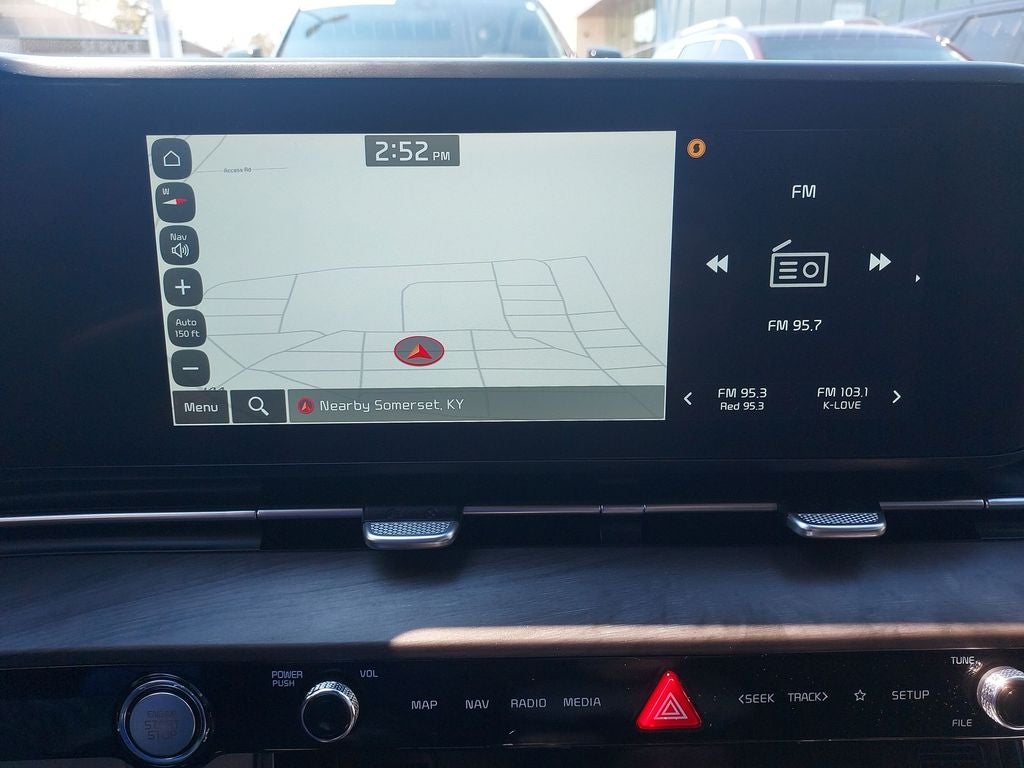 2024 Kia Carnival SX
