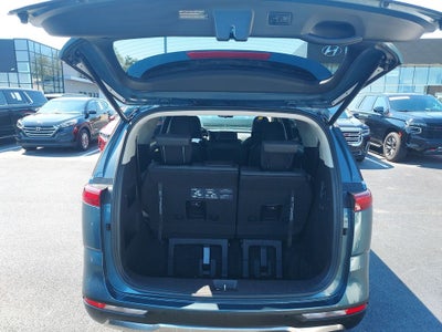 2024 Kia Carnival SX