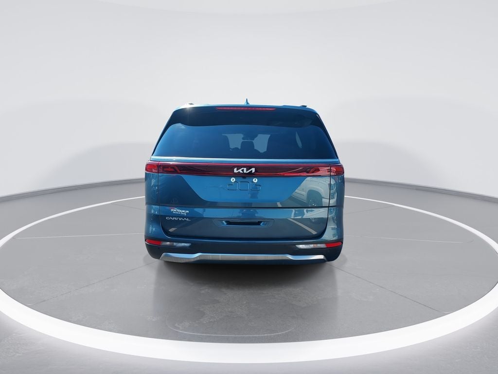 2024 Kia Carnival SX