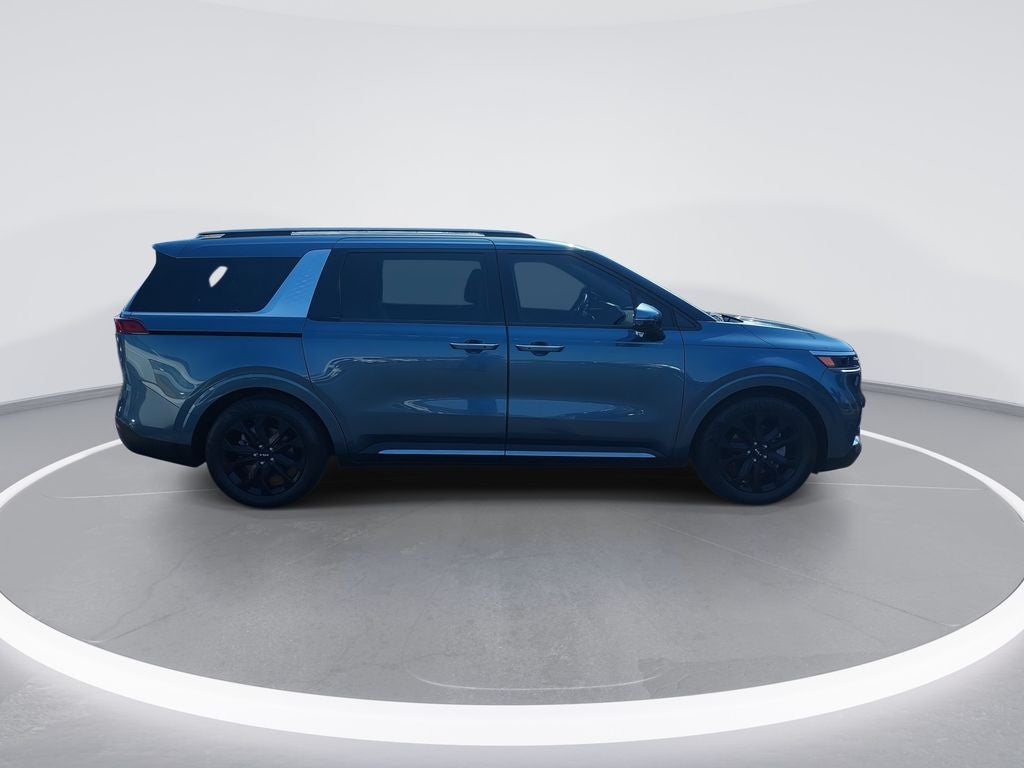 2024 Kia Carnival SX