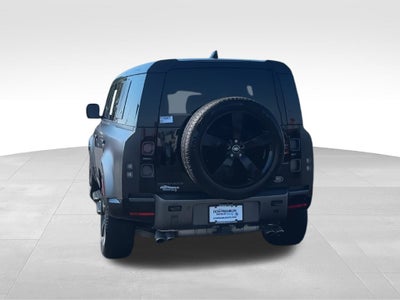2023 Land Rover Defender 110 V8