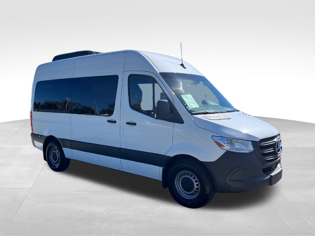2024 Mercedes-Benz Sprinter 2500 Passenger 144 WB