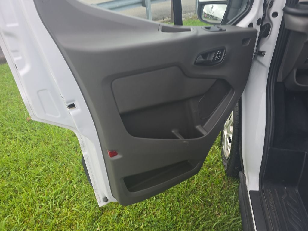 2024 Ford Transit-350 XLT