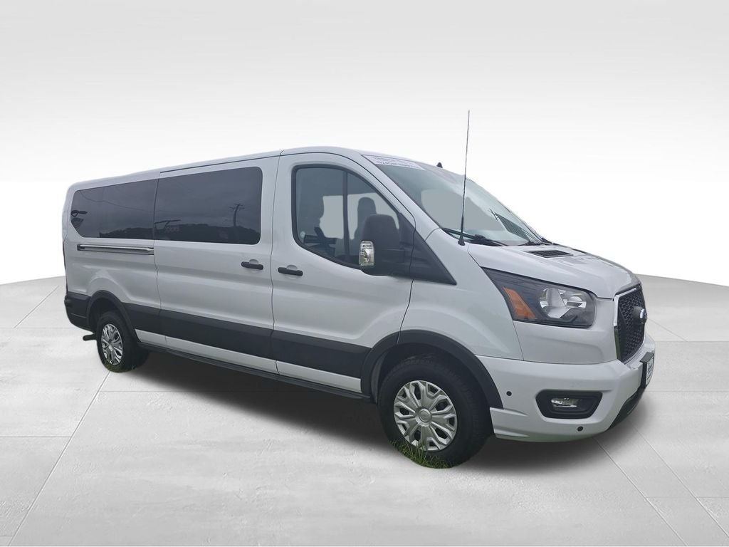 2024 Ford Transit-350 XLT
