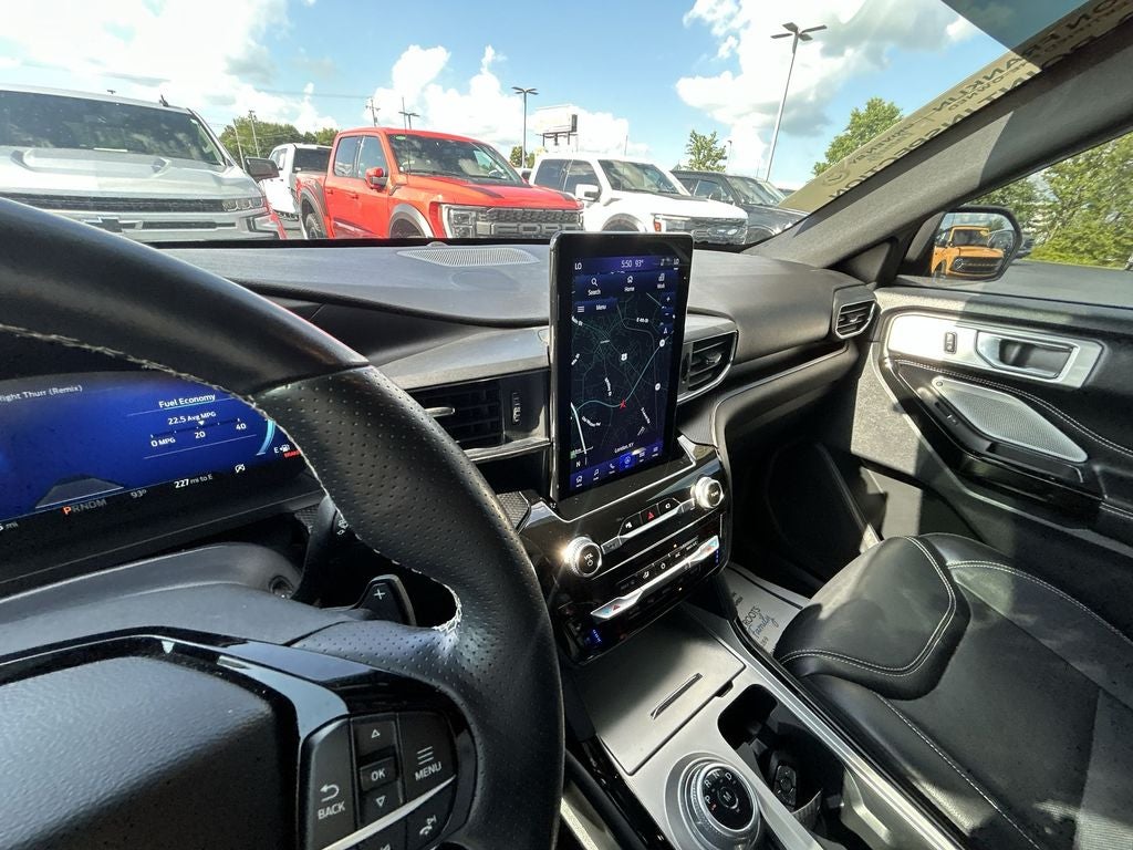 2022 Ford Explorer ST