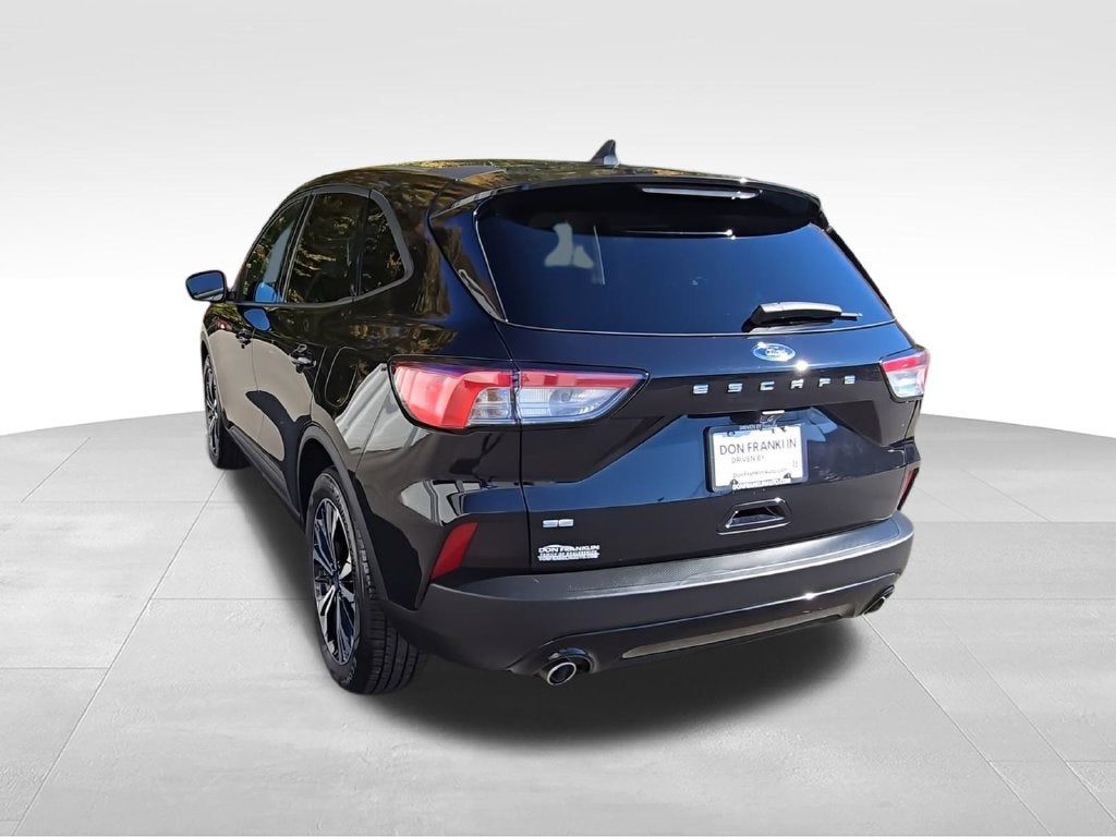 2021 Ford Escape SE