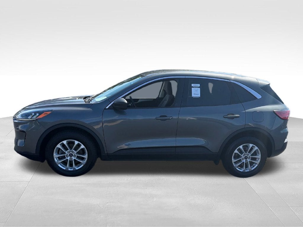 2022 Ford Escape Hybrid SE