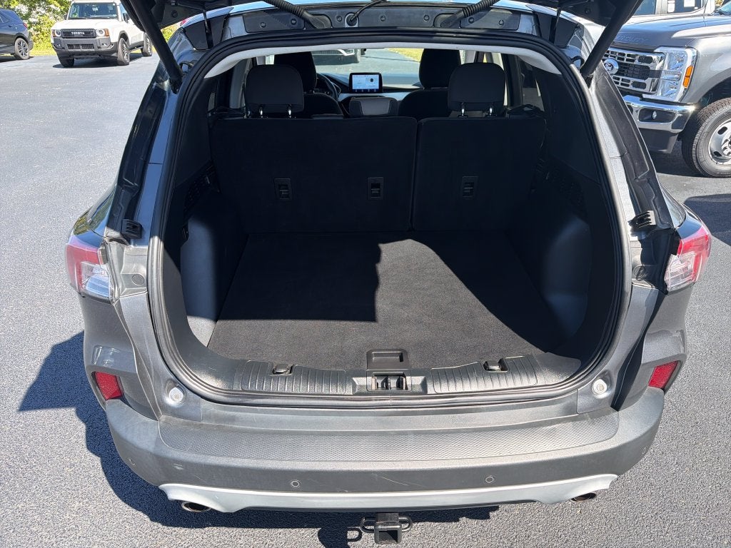 2022 Ford Escape Hybrid SE