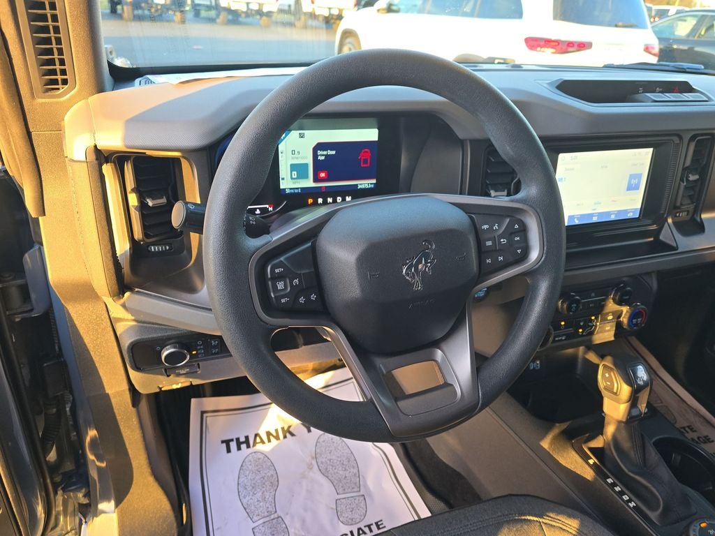 2023 Ford Bronco Base