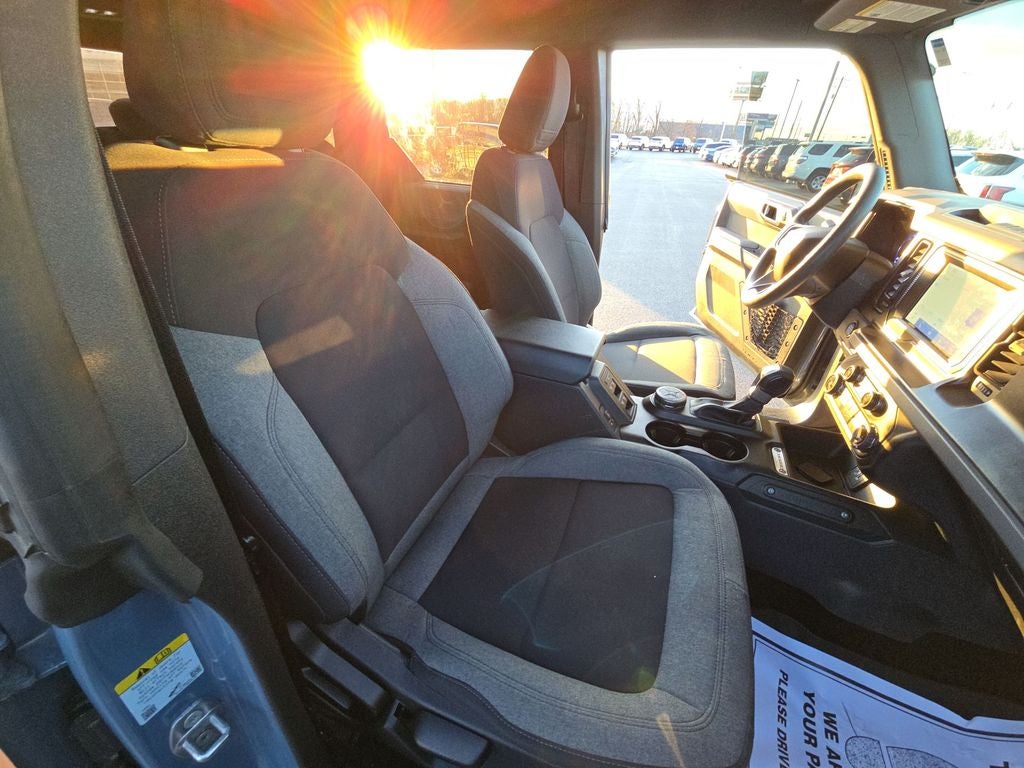 2023 Ford Bronco Base